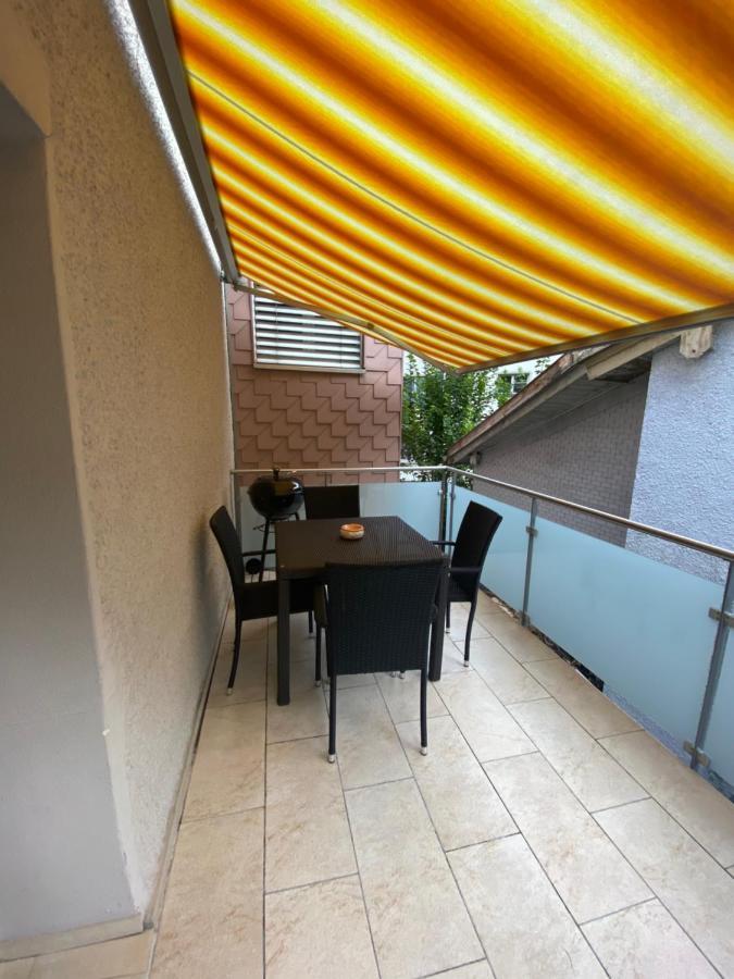 Haus Wiggis Apartment Netstal Екстериор снимка