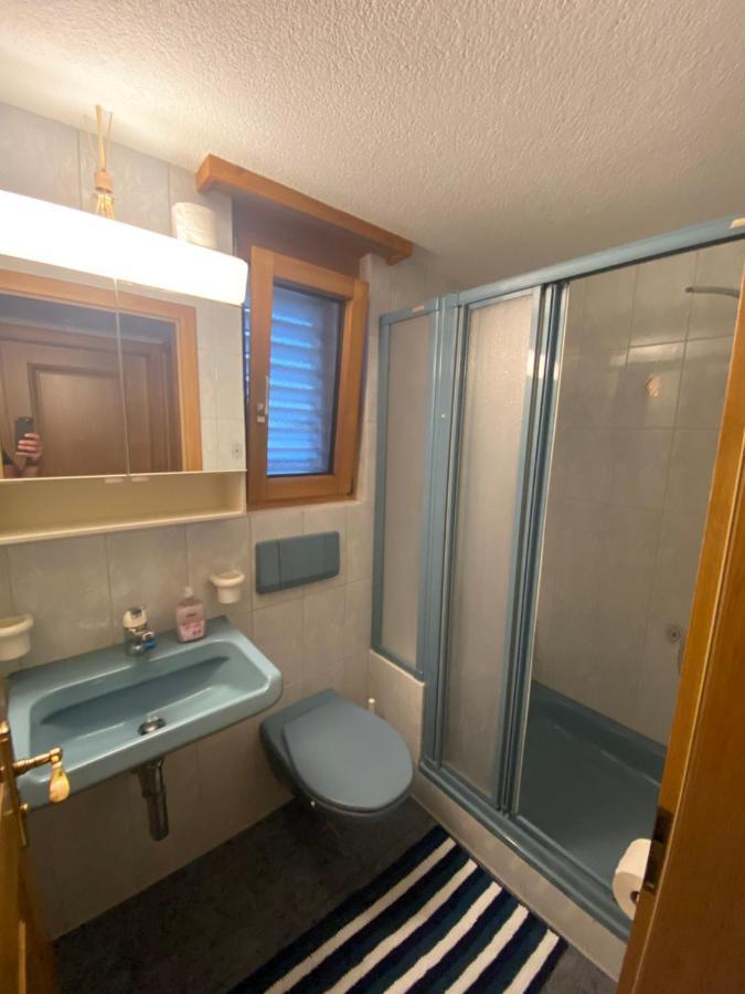 Haus Wiggis Apartment Netstal Екстериор снимка