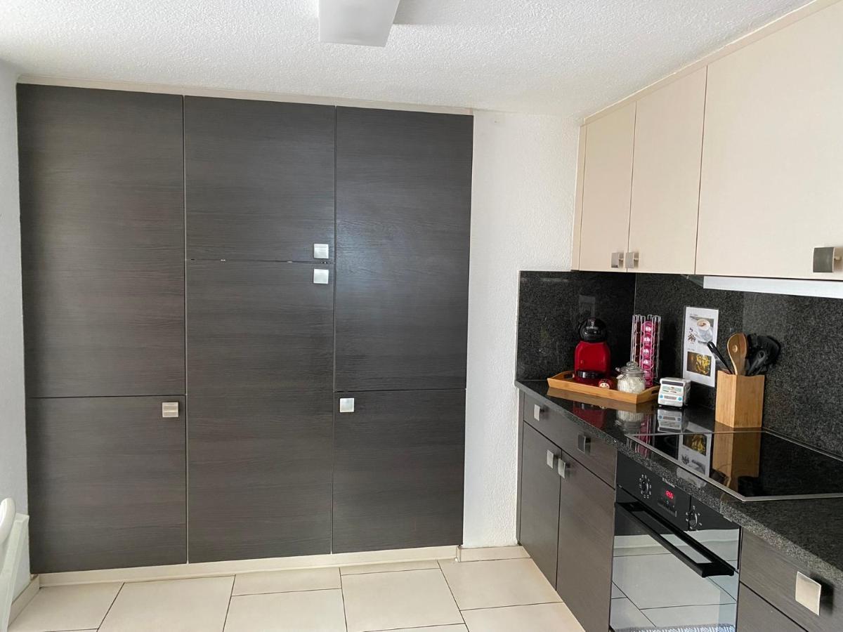 Haus Wiggis Apartment Netstal Екстериор снимка