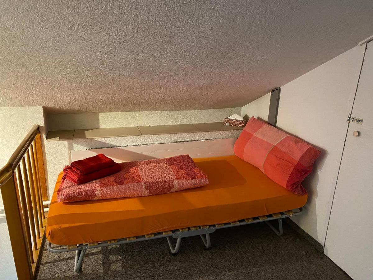 Haus Wiggis Apartment Netstal Екстериор снимка